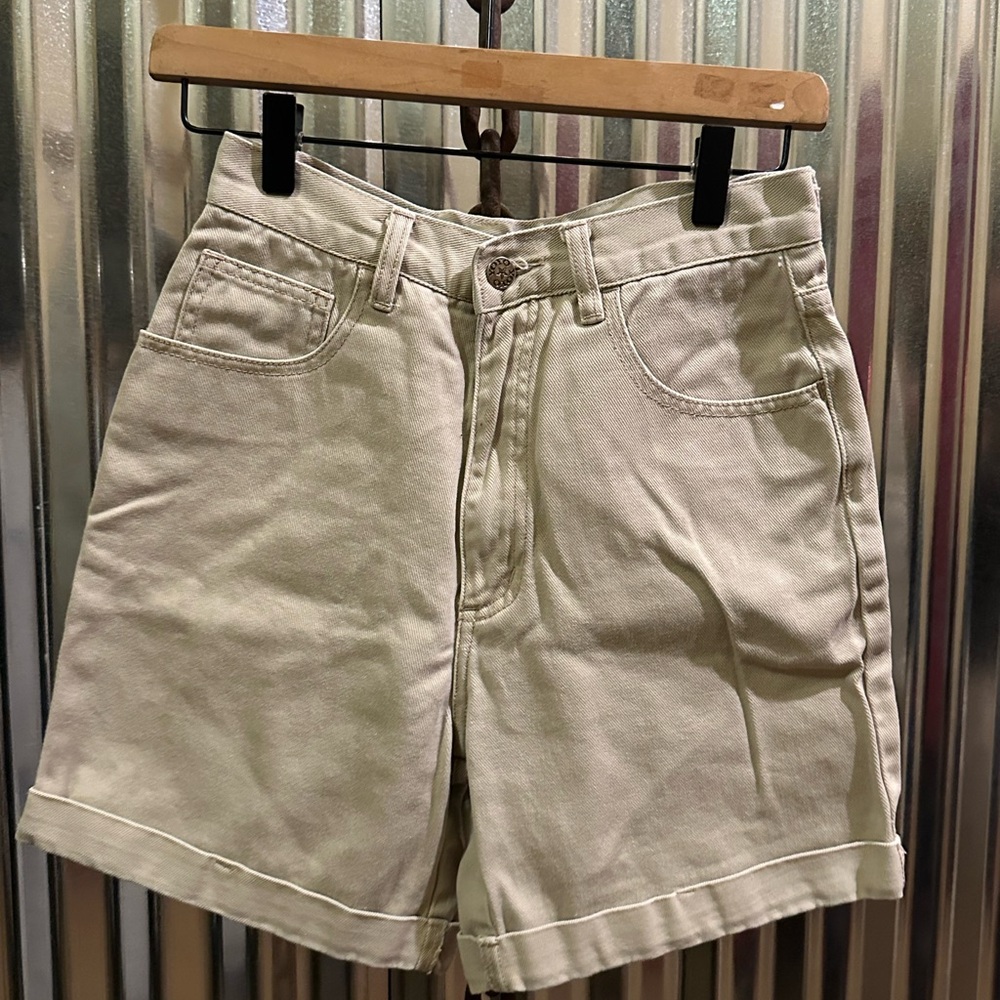 Women's Stylish Cream Jean Shorts